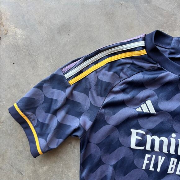 Adidas Real Madrid #5 Jude Bellingham 23/24 Boy's 15-16Y Away Soccer Jersey - Picture 3 of 14